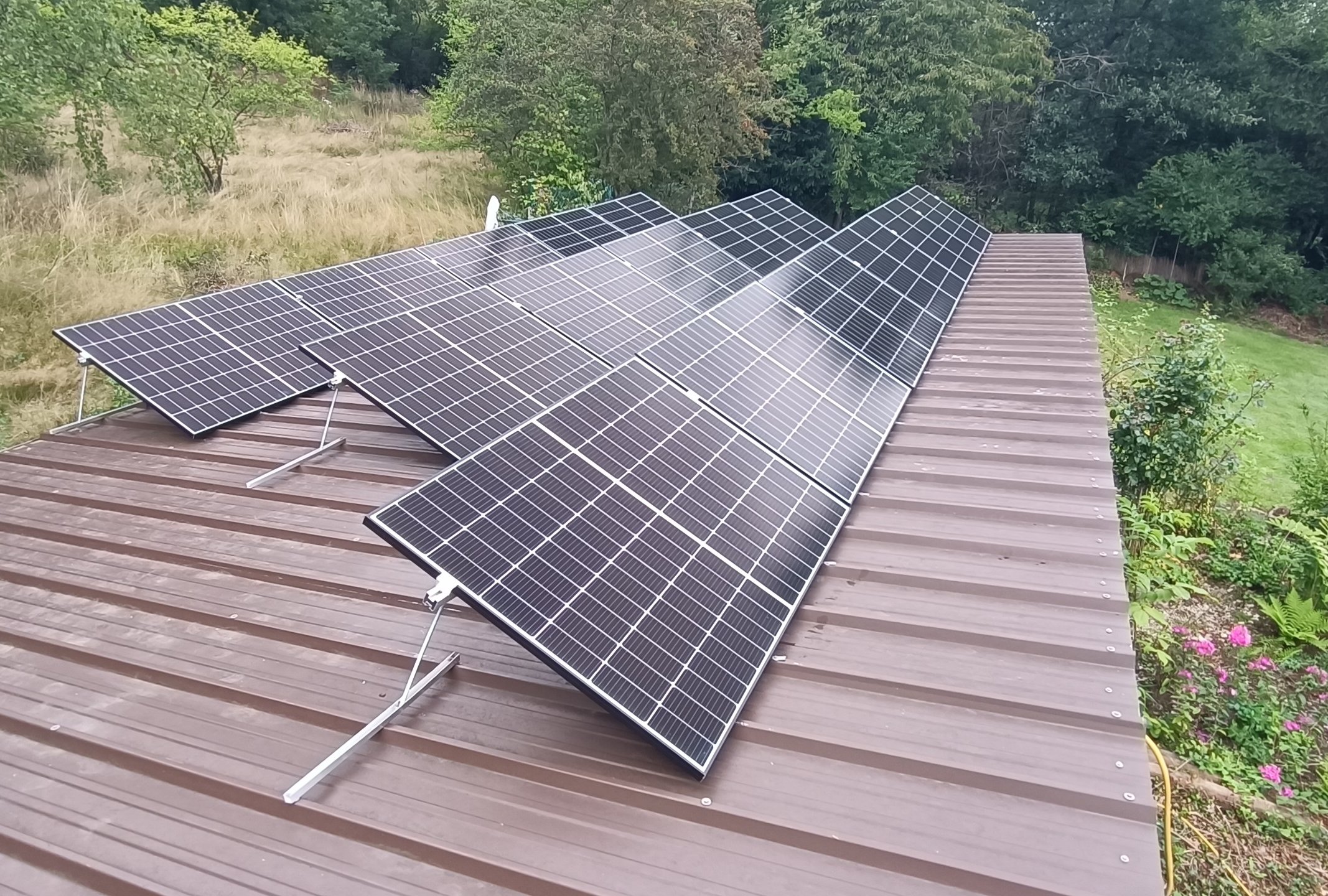 PV Anlage auf Gartenhaus